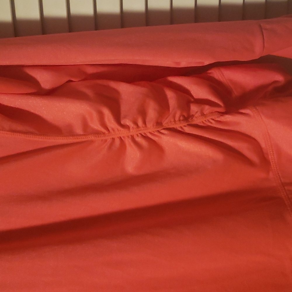 Tangerine Top - Picture 7 of 10